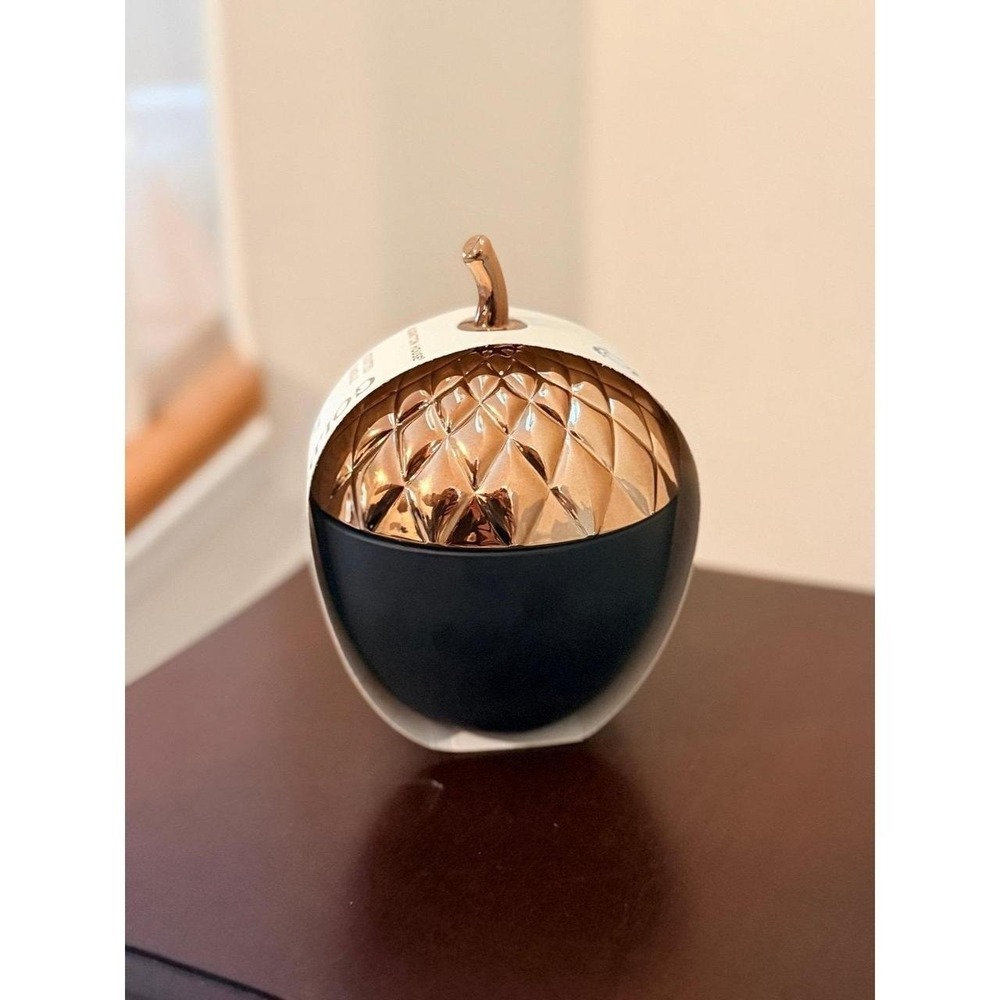 Gold & Matte Black Acorn Golden Mahogany Candle